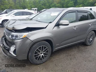 2014 Kia Sorento SX z VIN 5XYKWDA70EG478463, wystawiony jako IAAI lot #42251435 z przebiegiem 102 638 mil mil oraz . Historia ofert i sprzedaży dostępna na DreamBid. Obrazek 17.