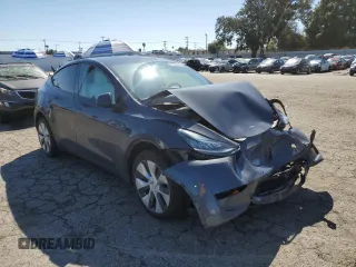 2022 Tesla Model Y Long Range with VIN 7SAYGDEE1NF391553, listed as a Copart auction lot 48259445 with Not Provided miles and Salvage Title. Bid and sale history available at carsss.com. Image 4.