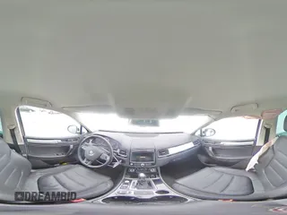 2015 Volkswagen Touareg Lux с VIN WVGEP9BP2FD002247, выставлен на аукционе Copart как лот 41924615 с пробегом 127 543 миль миль и Списание • Salvage title. История ставок и продаж доступна на DreamBid. Изображение 14.