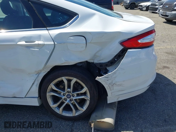 2016 Ford Fusion SE with VIN 3FA6P0H75GR284362, listed as a IAAI auction lot 42067568 with 132,557 mi miles and . Bid and sale history available at DreamBid. Image 14.
