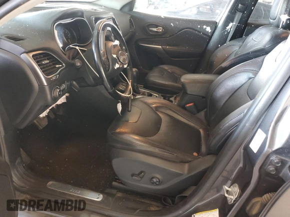 2020 Jeep Cherokee Limited with VIN 1C4PJLDBXLD587216, listed as a Copart auction lot 62034105 with 118,926 mi miles and Salvage title. Bid and sale history available at DreamBid. Image 7.