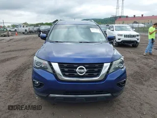 2018 Nissan Pathfinder SV z VIN 5N1DR2MM1JC621095, wystawiony jako IAAI lot #42371403 z przebiegiem 130 925 mil mil oraz . Historia ofert i sprzedaży dostępna na DreamBid. Obrazek 12.