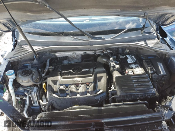 2018 Volkswagen Tiguan S z VIN 3VV0B7AXXJM092765, wystawiony jako Copart lot #57324885 z przebiegiem 156 441 mil mil oraz Szkoda całkowita • Salvage title. Historia ofert i sprzedaży dostępna na DreamBid. Obrazek 11.