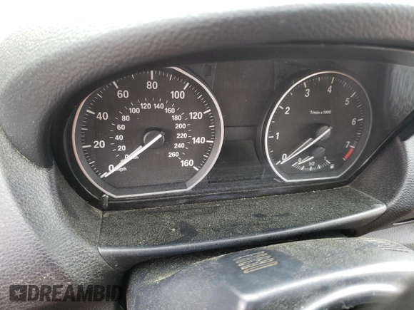 2013 BMW 1 Series 128i z VIN WBAUN1C58DVH78166, wystawiony jako Copart lot #59438743 z przebiegiem Nie podano mil oraz Szkoda całkowita • Salvage title. Historia ofert i sprzedaży dostępna na DreamBid. Obrazek 8.