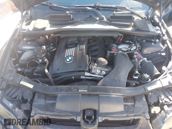 2009 BMW 3 Series 335i с VIN WBAWB73519P158238, выставлен на аукционе IAAI как лот 41720560 с пробегом 154 846 миль миль и . История ставок и продаж доступна на DreamBid. Изображение 10.