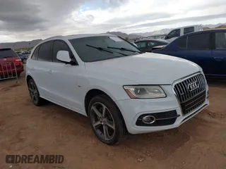 2016 Audi Q5 Premium Plus with VIN WA1D7AFPXGA064181, listed as a IAAI auction lot 41727978 with 156,352 mi miles. Bid and sale history available at carsss.com. Image 1.