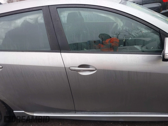 2010 Mazda 3 S Grand Touring with VIN JM1BL1H53A1127505, listed as a IAAI auction lot 41477883 with 146,443 mi miles and . Bid and sale history available at DreamBid. Image 13.