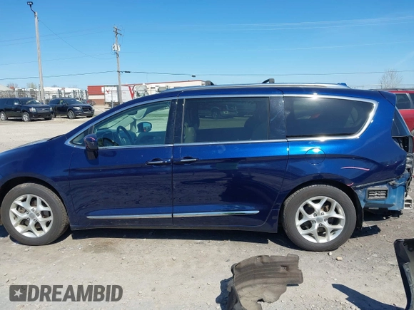 2018 Chrysler Pacifica Touring L z VIN 2C4RC1BGXJR126520, wystawiony jako IAAI lot #42223746 z przebiegiem 117 847 mil mil oraz . Historia ofert i sprzedaży dostępna na DreamBid. Obrazek 15.