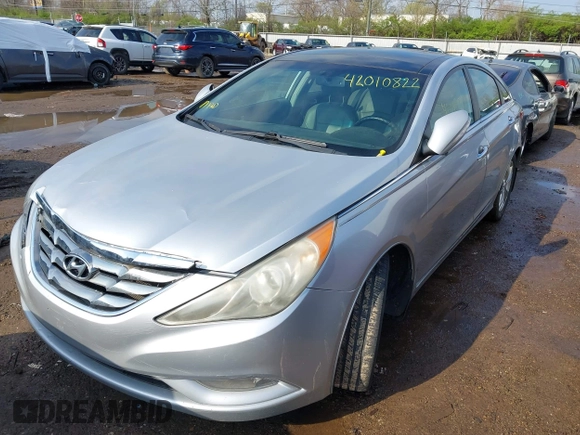 2012 Hyundai Sonata Limited z VIN 5NPEC4AC8CH358905, wystawiony jako IAAI lot #42010822 z przebiegiem 153 573 mil mil oraz . Historia ofert i sprzedaży dostępna na DreamBid. Obrazek 2.