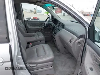2003 Honda Odyssey EX-L with VIN 5FNRL18943B030373, listed as a IAAI auction lot 41867289 with 179,718 mi miles and . Bid and sale history available at DreamBid. Image 5.