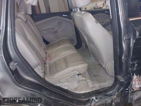2014 Ford Escape Titanium with VIN 1FMCU9J93EUB95638, listed as a IAAI auction lot 41481089 with 182,258 mi miles. Bid and sale history available at carsss.com. Image 8.