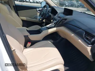 2021 Acura RDX Technology with VIN 5J8TC2H52ML041378, listed as a IAAI auction lot 42439784 with 31,975 mi miles and . Bid and sale history available at DreamBid. Image 5.