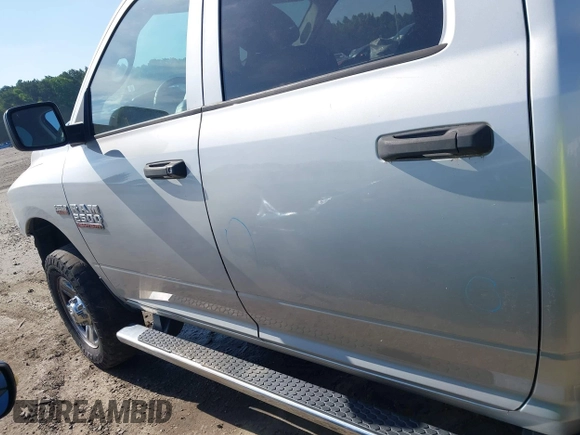 2016 Ram 2500 Tradesman с VIN 3C6UR5CJ6GG124540, выставлен на аукционе IAAI как лот 42546331 с пробегом 178 840 миль миль и . История ставок и продаж доступна на DreamBid. Изображение 15.