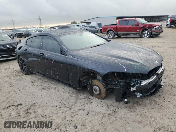 2022 BMW 8 Series M850i z VIN WBAGV8C02NCH18326, wystawiony jako Copart lot #78362624 z przebiegiem 21 393 mil mil oraz Szkody całkowita. Historia ofert i sprzedaży dostępna na DreamBid. Obrazek 4.