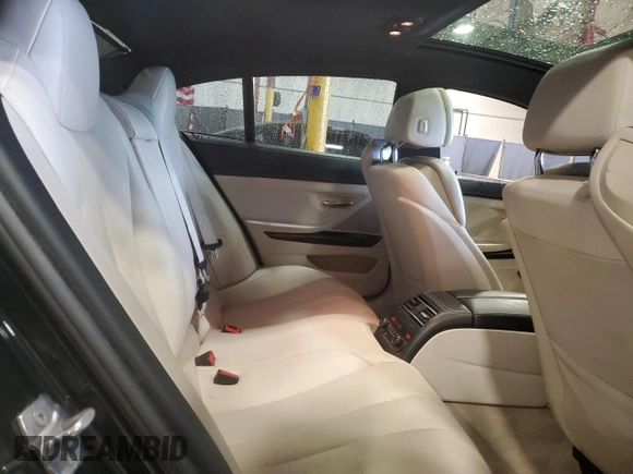2015 BMW 6 Series 640i xDrive z VIN WBA6B8C58FD453159, wystawiony jako Copart lot #88931285 z przebiegiem 145 656 mil mil oraz Szkoda całkowita • Salvage title. Historia ofert i sprzedaży dostępna na DreamBid. Obrazek 10.