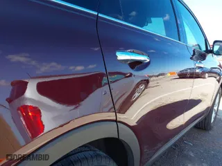 2016 Kia Sorento LX with VIN 5XYPG4A3XGG133119, listed as a IAAI auction lot 41844749 with 68,957 mi miles. Bid and sale history available at carsss.com. Image 6.