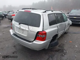 2004 Toyota Highlander with VIN JTEHD21A440030128, listed as a IAAI auction lot 41909167 with 176,421 mi miles. Bid and sale history available at carsss.com. Image 4.