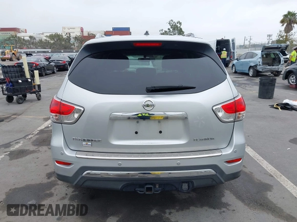 2014 Nissan Pathfinder SL with VIN 5N1AR2MN6EC726507, listed as a IAAI auction lot 42444733 with 136,280 mi miles and . Bid and sale history available at DreamBid. Image 16.