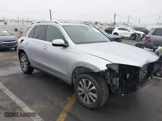 2022 Mercedes-Benz GLE with VIN 4JGFB4JBXNA717465, listed as a IAAI auction lot 41215139 with 10,333 mi miles. Bid and sale history available at carsss.com. Image 1.