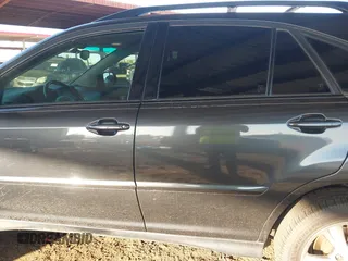 2006 Lexus RX 400h with VIN JTJHW31U460032587, listed as a IAAI auction lot 41838756 with 189,578 mi miles and . Bid and sale history available at DreamBid. Image 14.