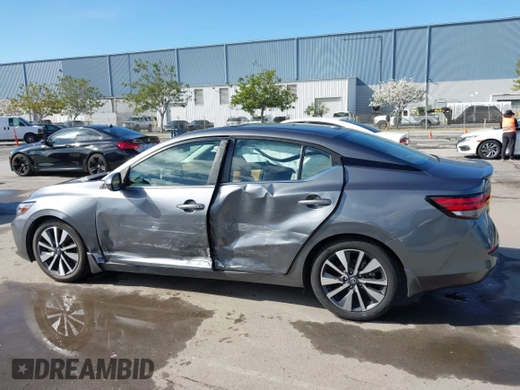2020 Nissan Sentra SV with VIN 3N1AB8CV6LY230370, listed as a IAAI auction lot 41940017 with 162,187 mi miles and . Bid and sale history available at DreamBid. Image 14.