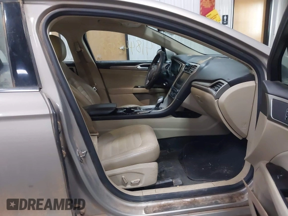 2016 Ford Fusion SE with VIN 3FA6P0H78GR196177, listed as a IAAI auction lot 41844307 with 116,424 mi miles and . Bid and sale history available at DreamBid. Image 5.