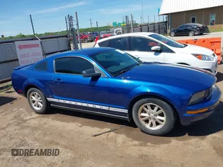 2008 Ford Mustang Deluxe with VIN 1ZVHT80N185198460, listed as a IAAI auction lot 42171425 with 135,024 mi miles and . Bid and sale history available at DreamBid. Image 13.