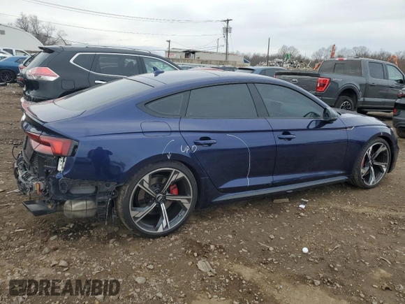 2019 Audi RS 5 Sportback z VIN WUABWCF57KA902186, wystawiony jako Copart lot #45460843 z przebiegiem 74 452 mil mil oraz . Historia ofert i sprzedaży dostępna na DreamBid. Obrazek 3.
