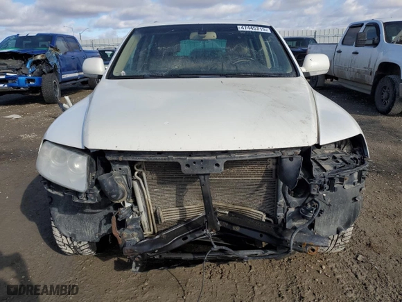 2006 Volkswagen Touareg 3.2L V6 with VIN WVGZG77L86D011367, listed as a Copart auction lot 47445715 with 395,034 mi miles and Salvage Title. Bid and sale history available at carsss.com. Image 5.