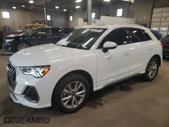 2023 Audi Q3 S line Premium z VIN WA1DECF36P1090324, wystawiony jako Copart lot #45025995 z przebiegiem 28 052 mil mil oraz Nie do naprawy. Historia ofert i sprzedaży dostępna na DreamBid. Obrazek 1.