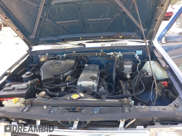 1994 Nissan Frontier XE z VIN 1N6SD16S8RC323555, wystawiony jako IAAI lot #41856742 z przebiegiem 62 619 mil mil oraz . Historia ofert i sprzedaży dostępna na DreamBid. Obrazek 10.