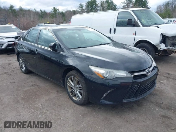 2015 Toyota Camry XLE with VIN 4T1BF1FK7FU079685, listed as a IAAI auction lot 41998976 with 109,489 mi miles. Bid and sale history available at carsss.com. Image 1.