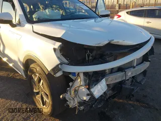 2021 Kia Sorento EX with VIN KNDRH4LG9M5019123, listed as a IAAI auction lot 40919661 with 75,291 mi miles and . Bid and sale history available at DreamBid. Image 6.