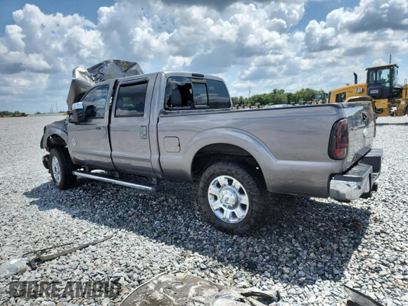 2012 Ford F-250 XL z VIN 1FT7W2BT5CEB28239, wystawiony jako Copart lot #57603985 z przebiegiem 348 663 mil mil oraz Nie do naprawy • Non repairable. Historia ofert i sprzedaży dostępna na DreamBid. Obrazek 2.