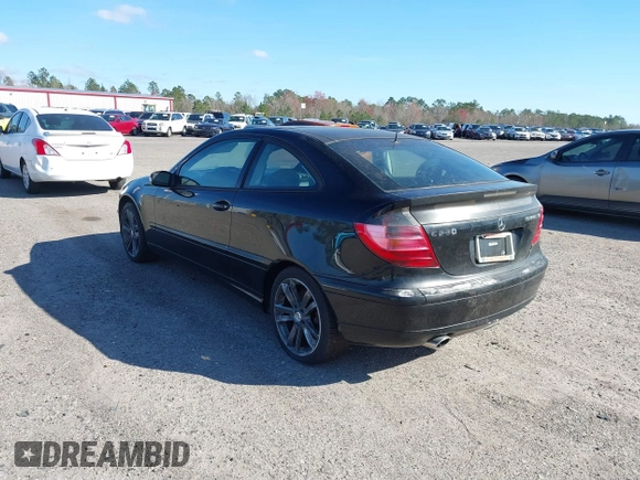 2002 Mercedes-Benz C 230/260/280/320 with VIN WDBRN47J12A255735, listed as a IAAI auction lot 41630459 with Not Provided miles and . Bid and sale history available at DreamBid. Image 3.
