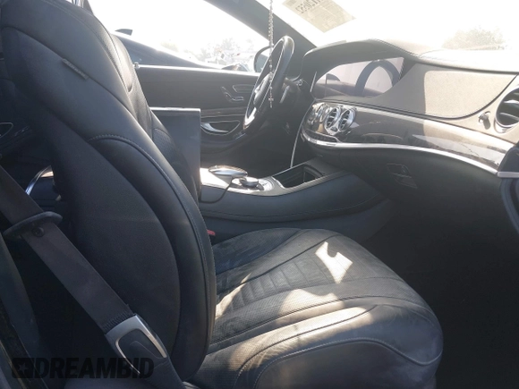 2020 Mercedes-Benz S-Class S 560 with VIN W1KUG8DB0LA560449, listed as a IAAI auction lot 41120552 with 121,855 mi miles. Bid and sale history available at carsss.com. Image 5.