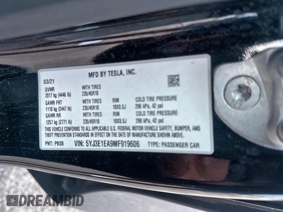 2021 Tesla Model 3 Standard Range Plus z VIN 5YJ3E1EA9MF919606, wystawiony jako Copart lot #60377285 z przebiegiem 39 713 mil mil oraz Szkoda całkowita • Salvage title. Historia ofert i sprzedaży dostępna na DreamBid. Obrazek 10.