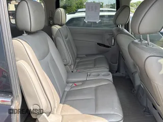 2011 Nissan Quest SL z VIN JN8AE2KP2B9007028, wystawiony jako Copart lot #59522215 z przebiegiem 171 512 mil mil oraz Czysty tytuł • Clean title. Historia ofert i sprzedaży dostępna na DreamBid. Obrazek 6.