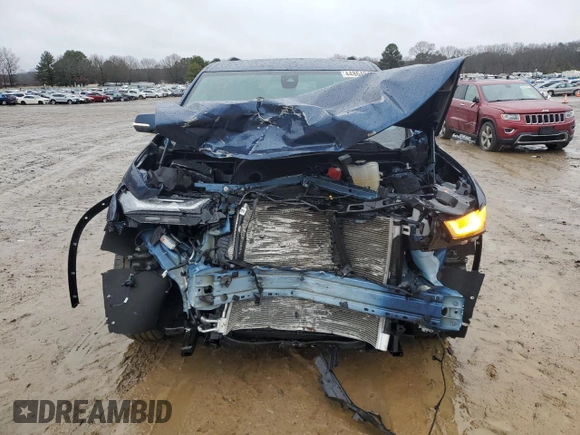 2022 Chevrolet Traverse LT Cloth with VIN 1GNERGKW6NJ181331, listed as a Copart auction lot 44864915 with 51,600 mi miles and Salvage title. Bid and sale history available at DreamBid. Image 5.