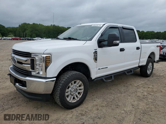 2018 Ford F-250 XL with VIN 1FT7W2BT8JEB79957, listed as a Copart auction lot 54476775 with 245,693 mi miles and Salvage title. Bid and sale history available at DreamBid. Image 1.