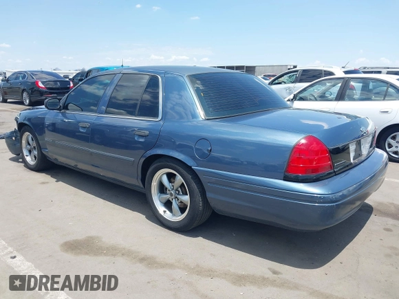 2011 Ford Police Interceptor with VIN 2FABP7BV2BX145671, listed as a IAAI auction lot 42659643 with Not provided miles and . Bid and sale history available at DreamBid. Image 3.