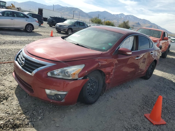 2013 Nissan Altima 2.5 SV with VIN 1N4AL3AP0DN583757, listed as a Copart auction lot 76734244 with 111,959 mi miles and Salvage Title. Bid and sale history available at carsss.com. Image 1.