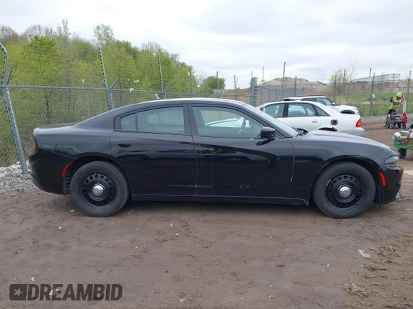 2018 Dodge Charger Police with VIN 2C3CDXKT0JH266217, listed as a IAAI auction lot 42184884 with 121,206 mi miles and . Bid and sale history available at carsss.com. Image 13.
