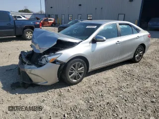 2015 Toyota Camry XLE with VIN 4T1BF1FK2FU936849, listed as a Copart auction lot 53456835 with 843,030 mi miles and Non Repairable. Bid and sale history available at carsss.com. Image 1.