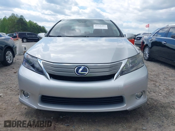 2010 Lexus HS 250h z VIN JTHBB1BA6A2014293, wystawiony jako IAAI lot #41948412 z przebiegiem 224 399 mil mil oraz . Historia ofert i sprzedaży dostępna na DreamBid. Obrazek 12.