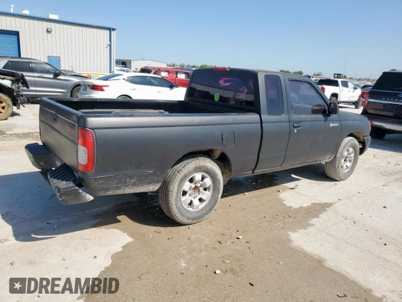 2001 Nissan Frontier XE z VIN 1N6DD21SX1C386232, wystawiony jako Copart lot #52915155 z przebiegiem 174 268 mil mil oraz Czysty tytuł • Clean title. Historia ofert i sprzedaży dostępna na DreamBid. Obrazek 3.