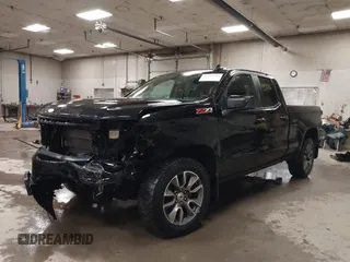 2019 Chevrolet Silverado 1500 RST with VIN 1GCRYEED8KZ349964, listed as a IAAI auction lot 41351226 with 128,334 mi miles and . Bid and sale history available at DreamBid. Image 17.