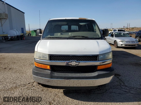 2008 Chevrolet Express Passenger with VIN 1GAHG39K881219176, listed as a Copart auction lot 63351815 with 232,917 mi miles and Clean title. Bid and sale history available at DreamBid. Image 5.