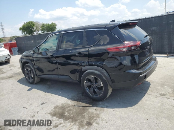 2024 Nissan Rogue SV z VIN 5N1BT3BA5RC704824, wystawiony jako Copart lot #55947075 z przebiegiem 29 209 mil mil oraz Szkoda całkowita • Salvage title. Historia ofert i sprzedaży dostępna na DreamBid. Obrazek 2.