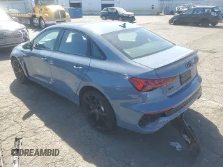 2024 Audi RS 3 z VIN WUAG4DGY6RA910025, wystawiony jako Copart lot #61962184 z przebiegiem 328 mil mil oraz Szkody całkowita. Historia ofert i sprzedaży dostępna na DreamBid. Obrazek 2.